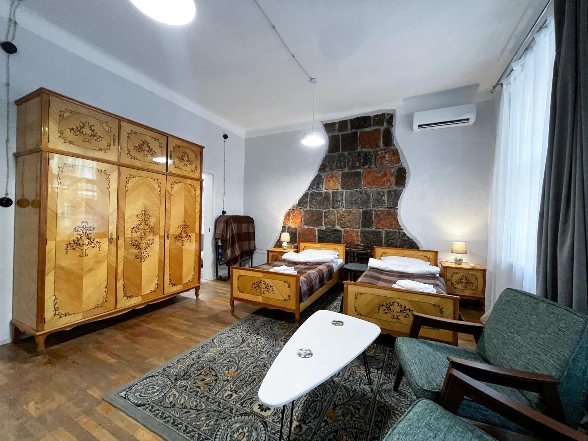Pushkin Street Apartment Yerevan